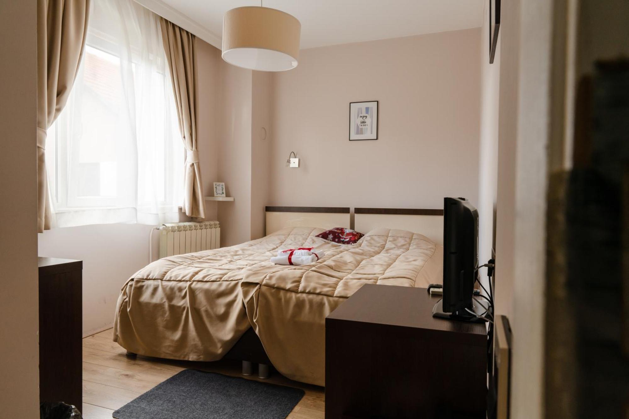 Garni Hotel 018 In Ni Buitenkant foto
