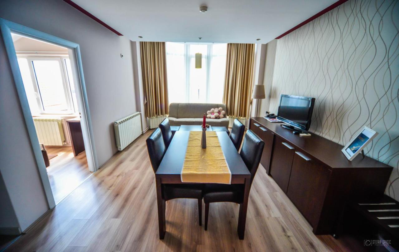 Garni Hotel 018 In Ni Buitenkant foto